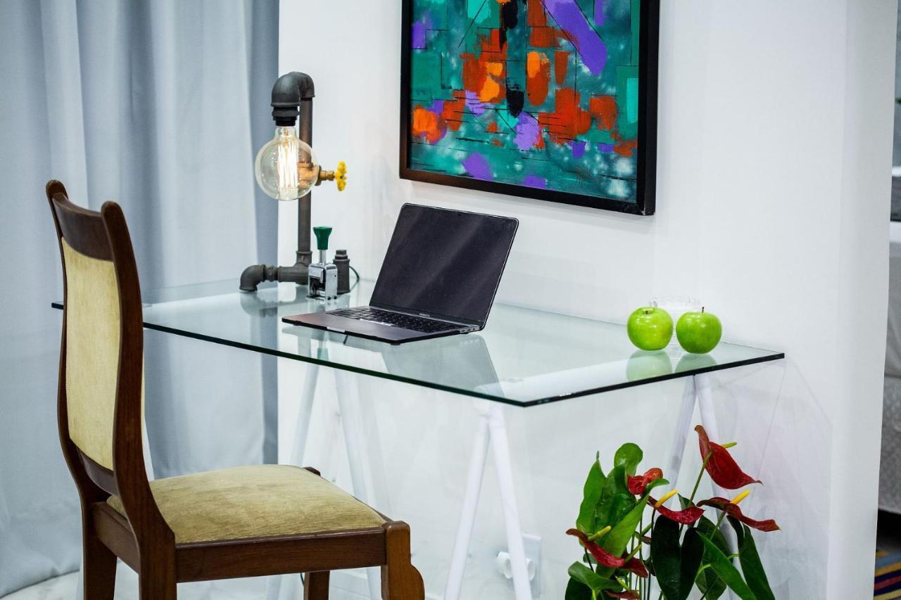 Loft Design, Amplo, Modern Com Ar Condicionado Em Alto De Pinheiros Apartment Сао Паоло Екстериор снимка