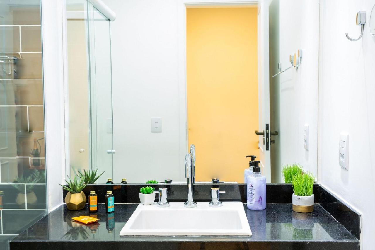 Loft Design, Amplo, Modern Com Ar Condicionado Em Alto De Pinheiros Apartment Сао Паоло Екстериор снимка